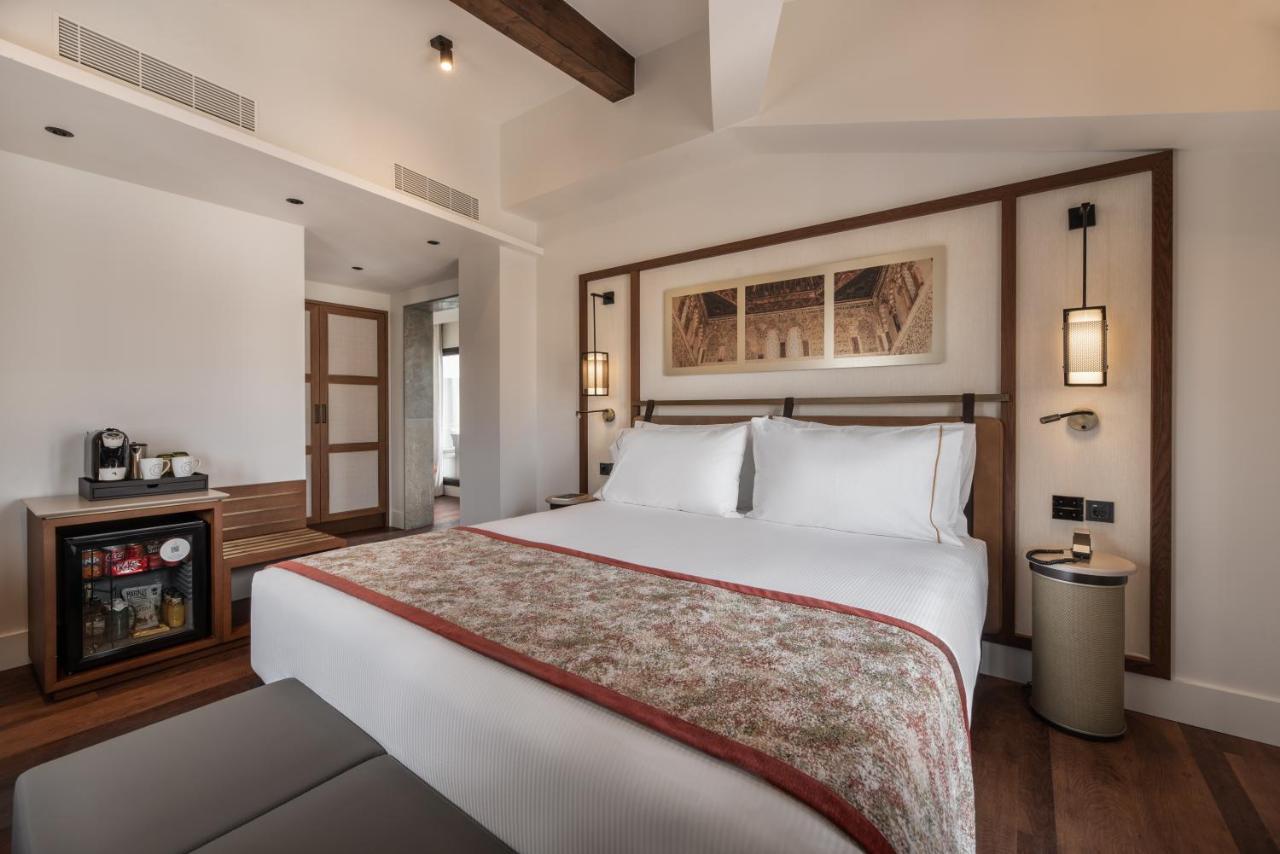 Aurea Toledo By Eurostars Hotel Company ภายนอก รูปภาพ