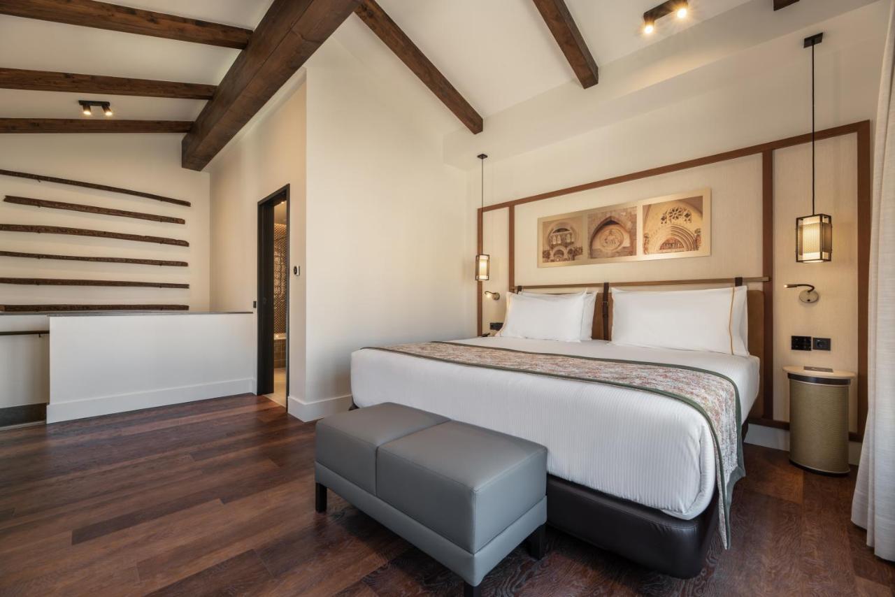 Aurea Toledo By Eurostars Hotel Company ภายนอก รูปภาพ